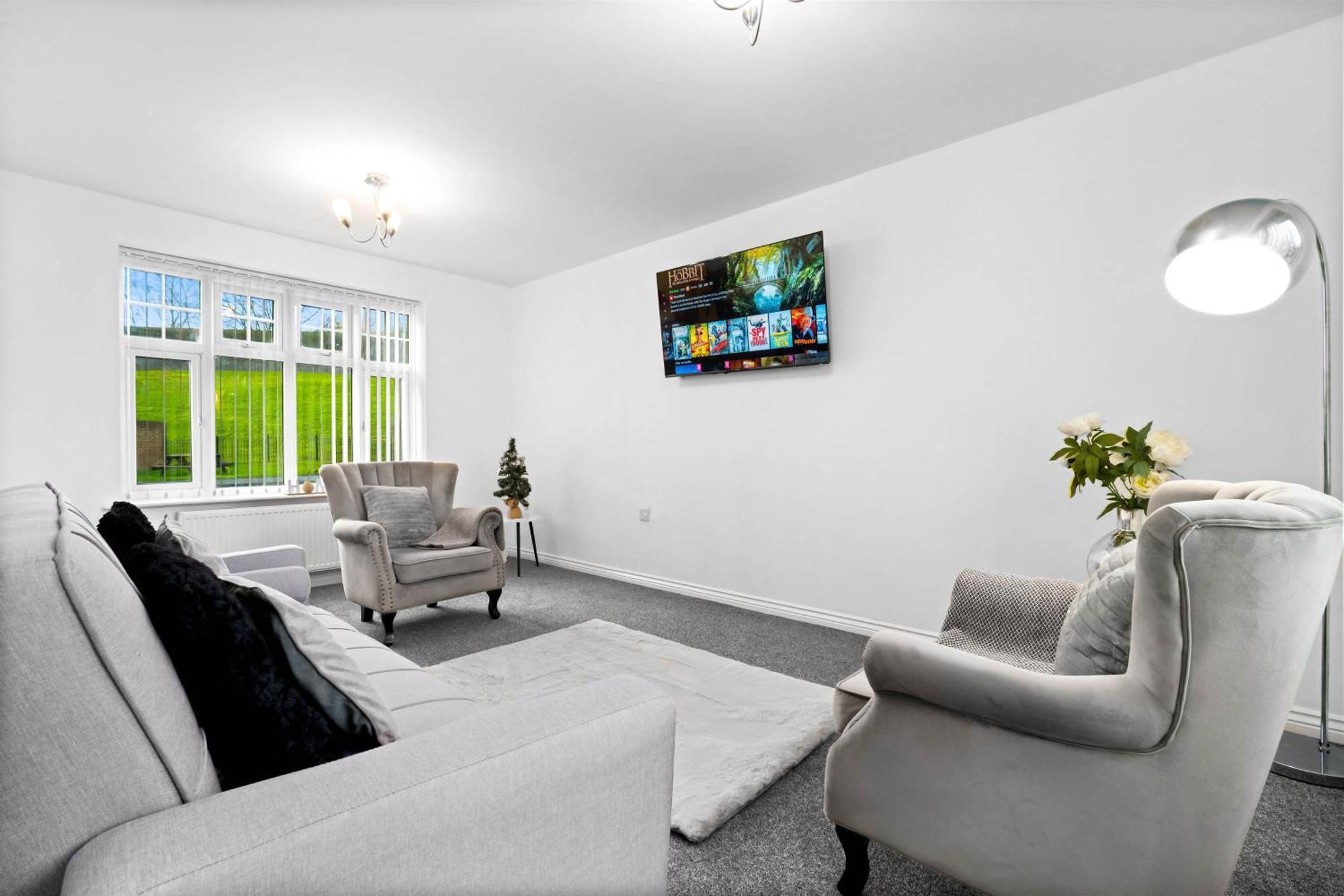 Harmony House 3 Bedroom New Build For Families, Contractors, Black Country Museum Sleeps 6 Tipton Eksteriør bilde